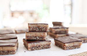 Raw Salted Caramel Slice
